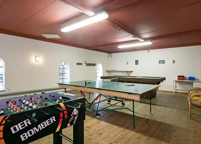 Nyaraló 14 Person In Logstor-by Traum *