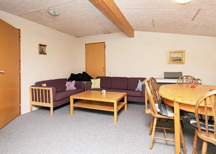 Nyaraló 14 Person In Logstor-by Traum *