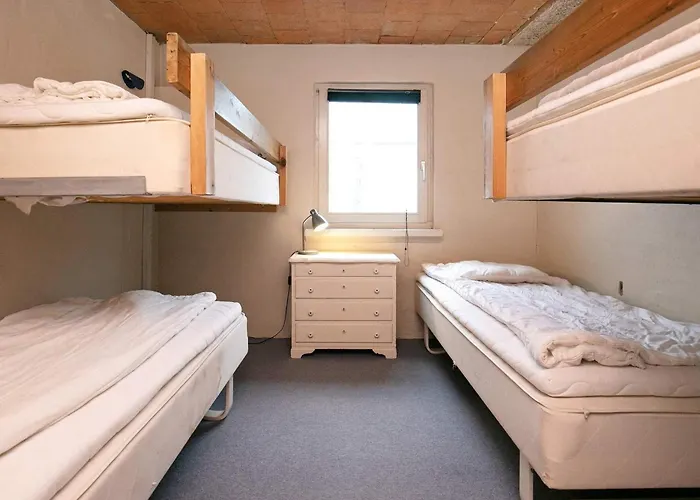 14 Person In Logstor-by Traum *