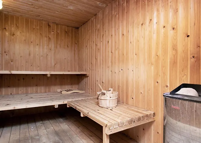 Nyaraló 14 Person In Logstor-by Traum